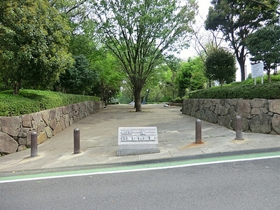 park. 500m to the park (park)