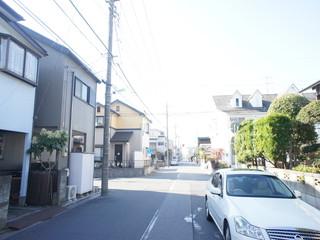 Local photos, including front road. Local (12 May 2013) Shooting