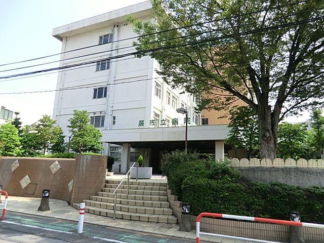 Hospital. Warabishiritsu hospital until 1327m Warabishiritsu 17-minute walk to the hospital Sudden physical condition changes worry the