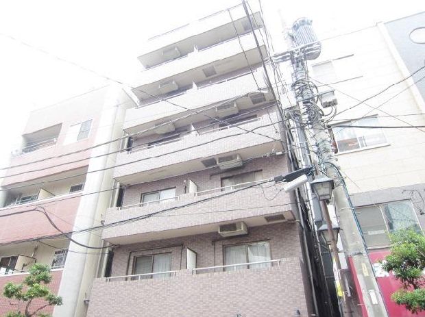 Building appearance. Auto-lock with a clean rental apartments