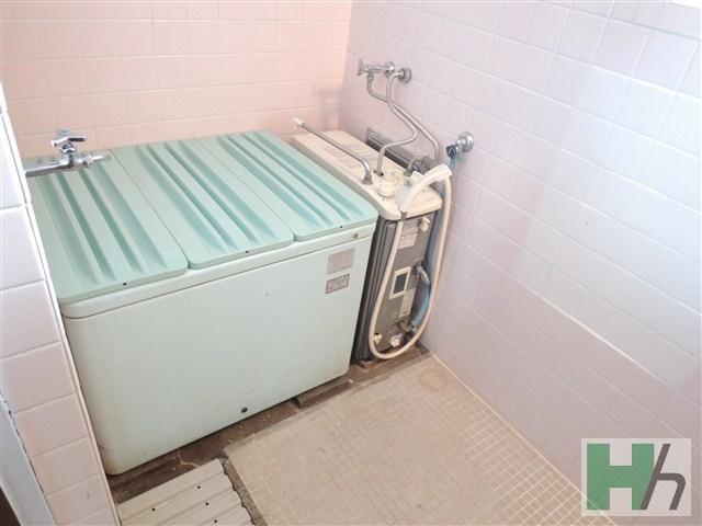 Bath. It is the bath of loose can add fired function. 