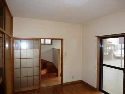 Other room space. 1 Kaiyoshitsu