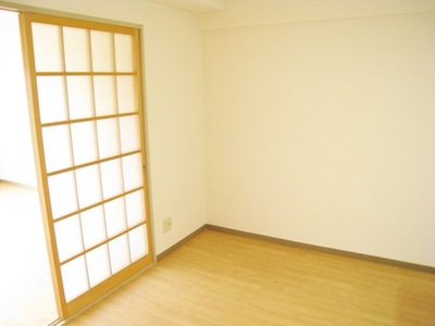 Living and room. Near the outlet of the door is equipped with a