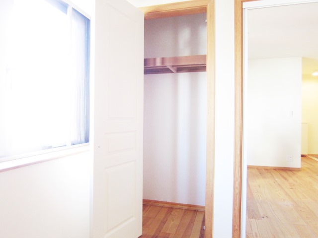 Receipt. Sufficient yield capacity to one with a lot of luggage.