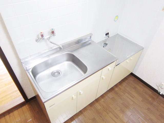 Kitchen. Gas stove installation Allowed Property