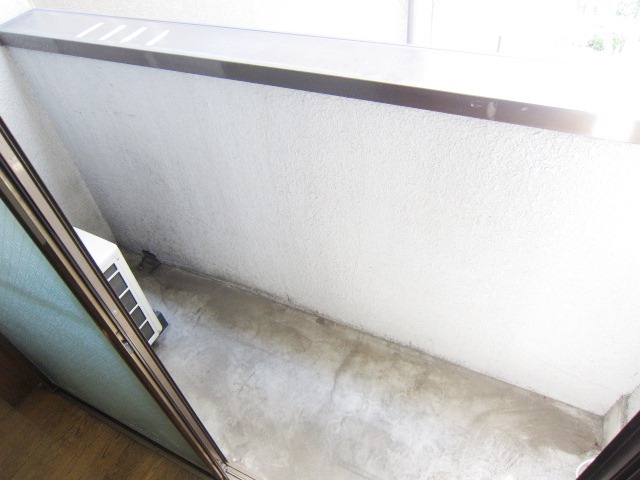 Balcony. Separate reference is a picture