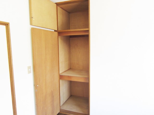 Receipt. Separate reference is a picture