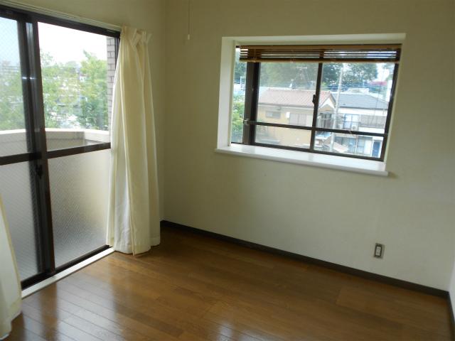 Non-living room. Western style room 4.5 Pledge (west)