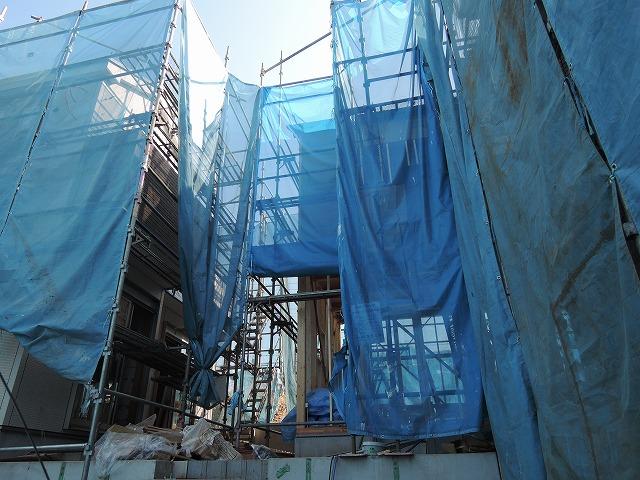 Local appearance photo. Local (11 May 2013) Shooting