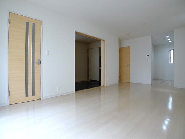 Living. ◆ White tones TaHiro ~ I living is also fun to think about the interior have