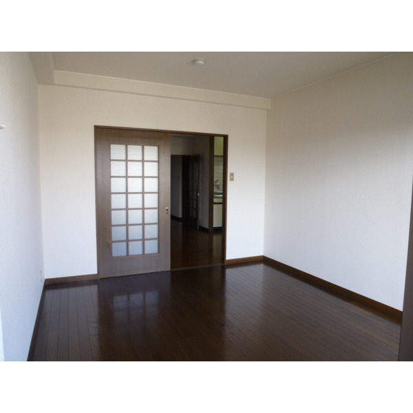 Other room space. Other room