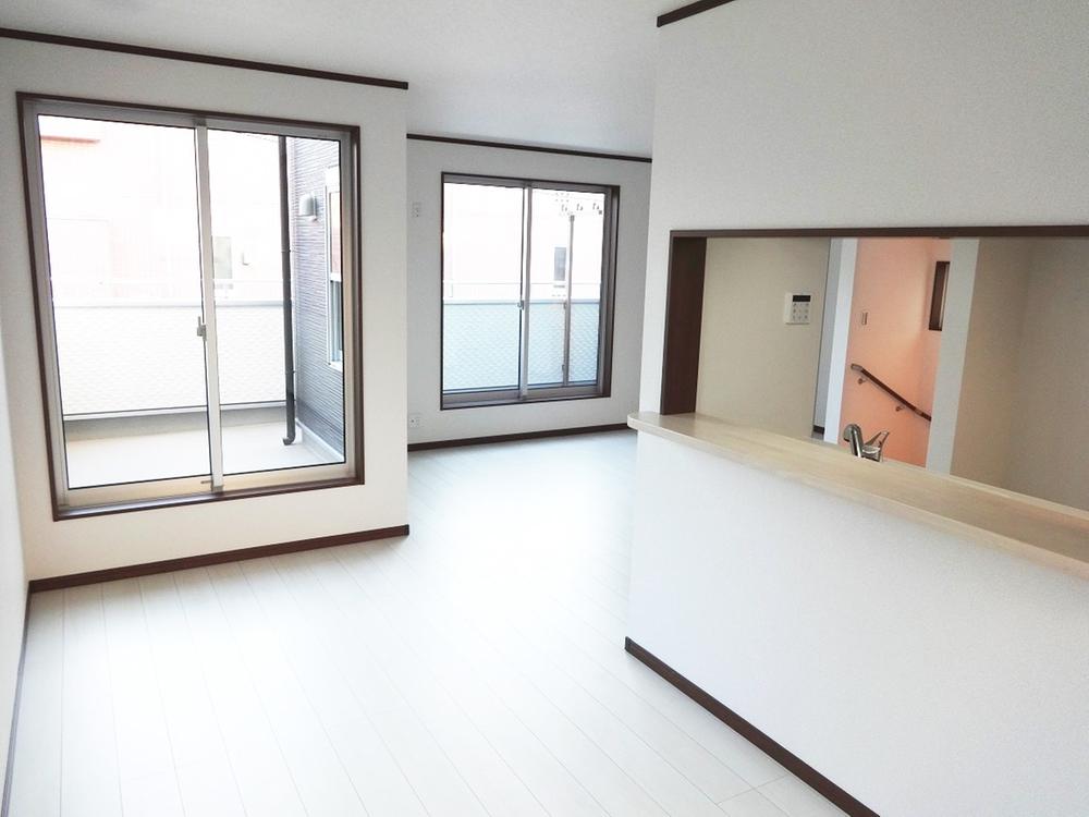 Living. Indoor (12 May 2013) Shooting