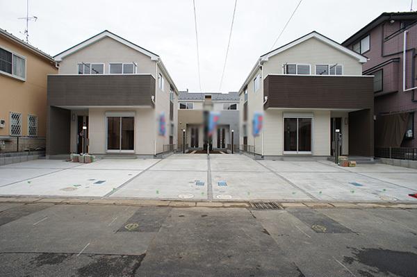 Local photos, including front road