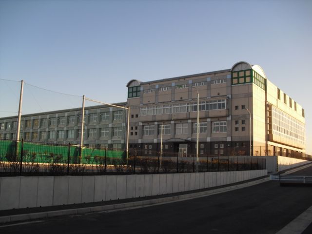 Primary school. Municipal Funato up to elementary school (elementary school) 410m