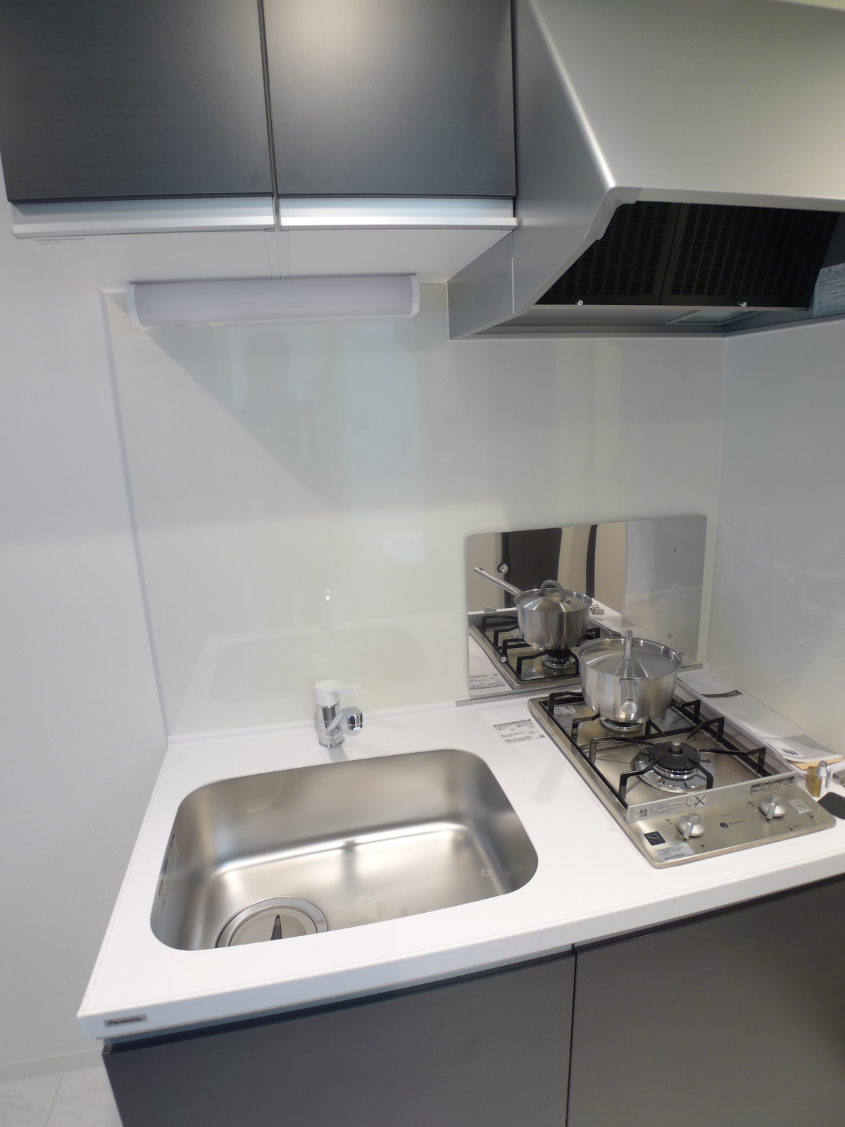 Kitchen. 2-neck Gasukitchin