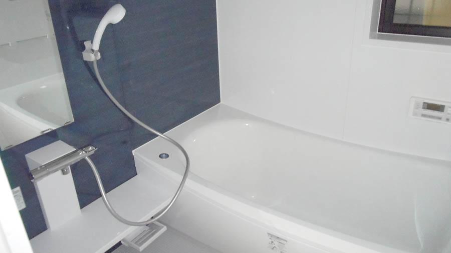 Bathroom. Was building completed. Such as the actual image from per yang, We have to wait all the time so you can see directly.