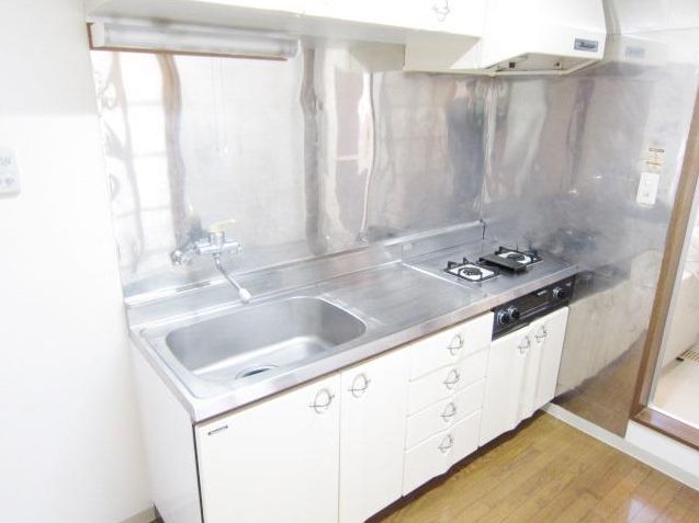 Kitchen. Gas stove with usability good indoor