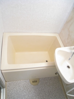 Bath. bus ・ Comfortable every day in the toilet independent design