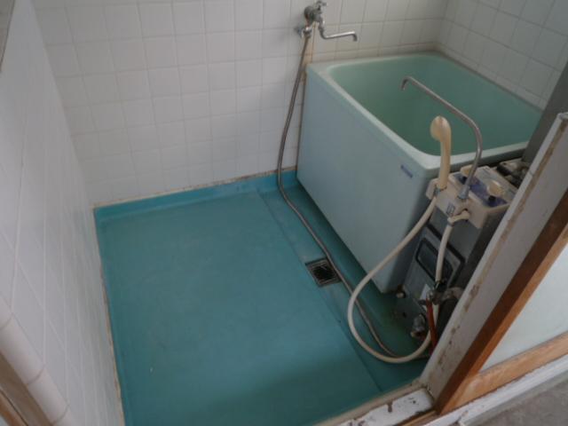 Bath. Add-fired function with bathroom. 