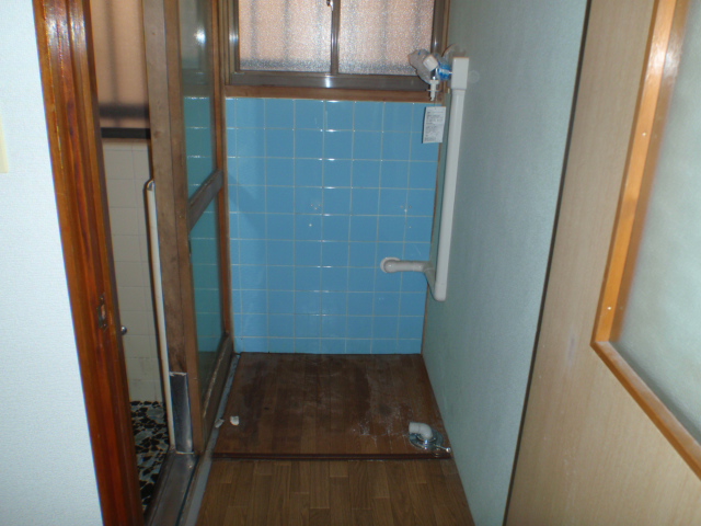 Other. Washing machine in the room