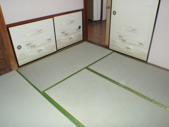 Other room space. 1F Japanese-style room 4.5 Pledge