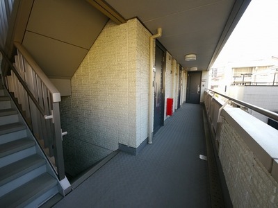 Other. 10m to a shared passageway (Other)