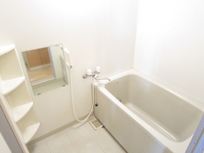 Bath. ☆ Reheating type hot water bathroom ☆