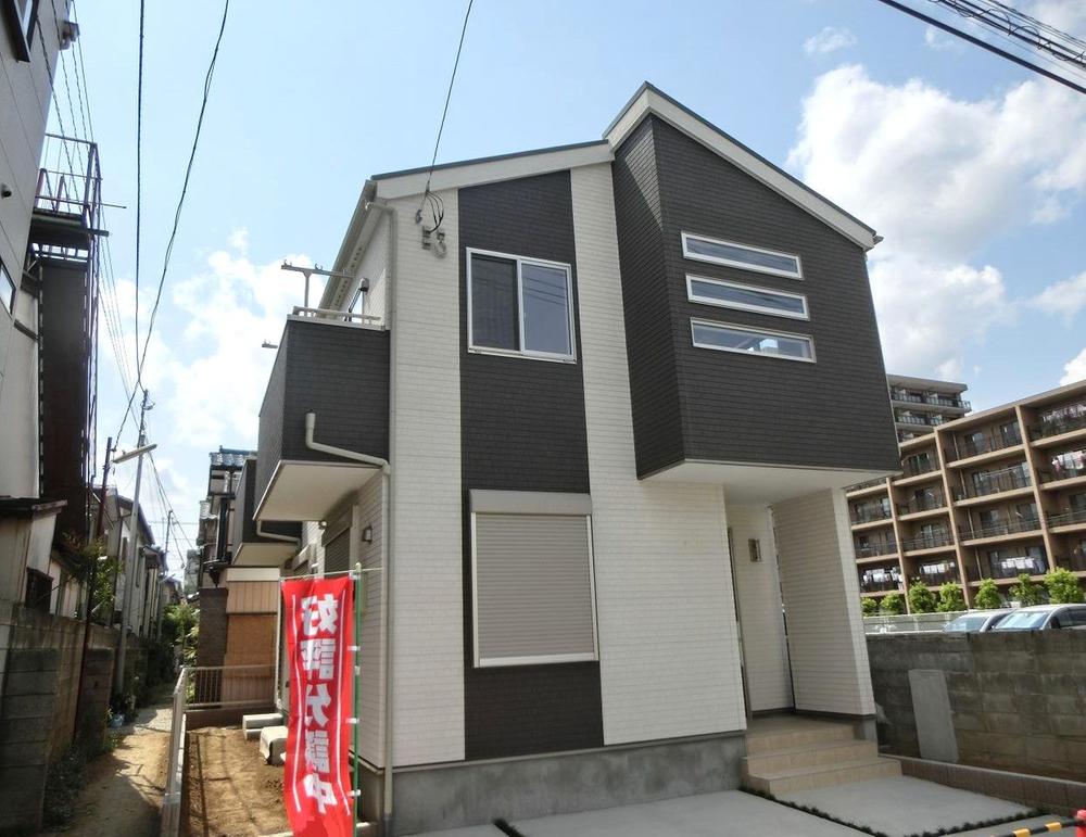 Local appearance photo. Local (June 2013) Shooting