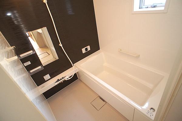 Bathroom. Building 3