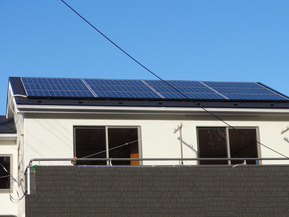 Local appearance photo. Local (12 May 2013) Shooting  Solar panels