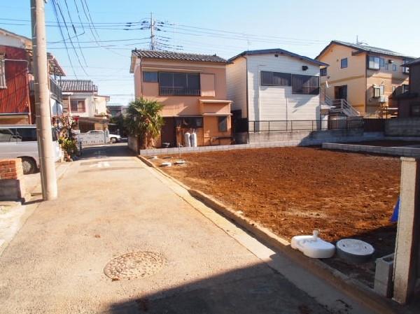 Local photos, including front road