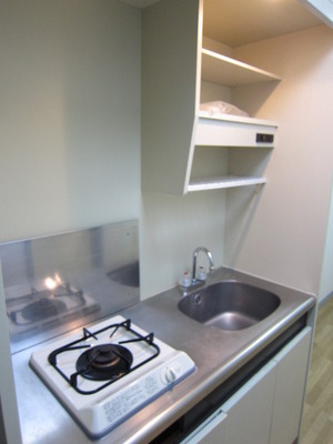 Kitchen. 1-burner stove kitchen You can use compact and functionally