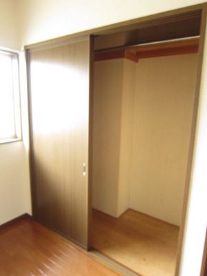 Receipt. Easy-to-use good closet