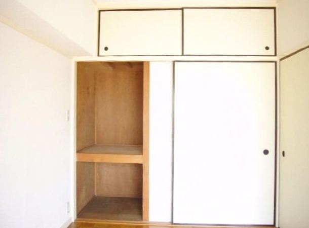 Receipt. Separate reference is a picture