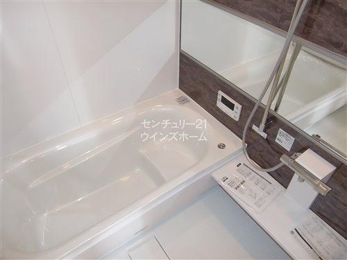 Same specifications photo (bathroom). Example of construction