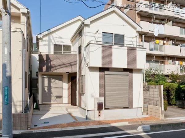 Local appearance photo