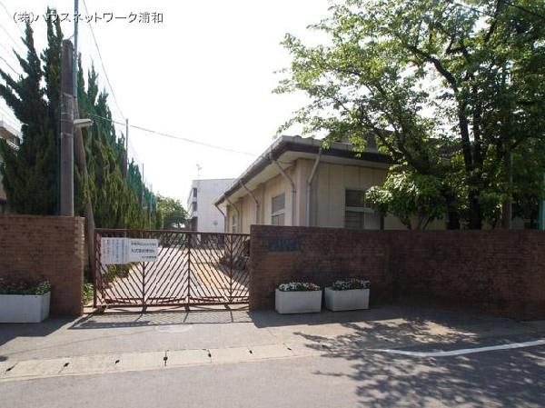 Junior high school. 500m to Kawaguchi City Kishikawa junior high school