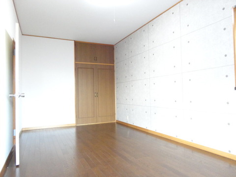 Other room space. 2 Kaiyoshitsu