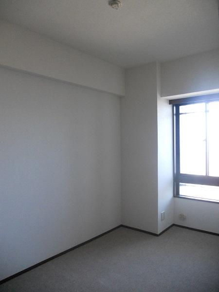 Non-living room. Western-style (about 4.6 tatami mats)