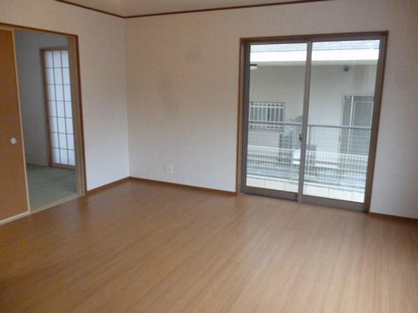 Living. Indoor (11 May 2013) Shooting