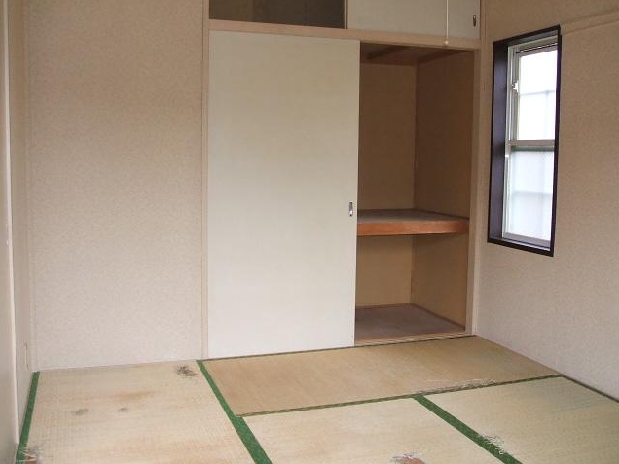 Receipt. Separate reference is a picture