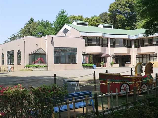 kindergarten ・ Nursery. Matsubara Matsubara kindergarten view of the busy mom of 360m a 5-minute walk from the kindergarten