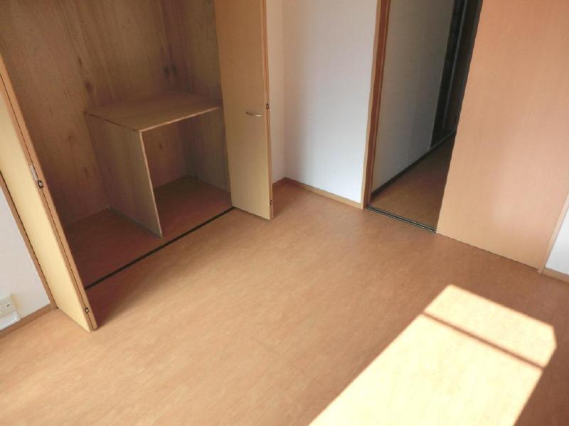 Living and room. Joinery, Beautiful cross-new replacement!