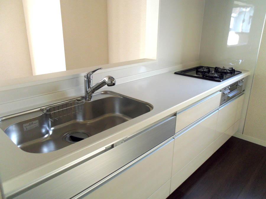 Kitchen. anytime, anywhere. To have received your contact can guide you ready within 30 minutes, We are ready at all times