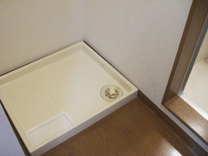 Other Equipment. Peace of mind even on a rainy day, Washing machine in the room