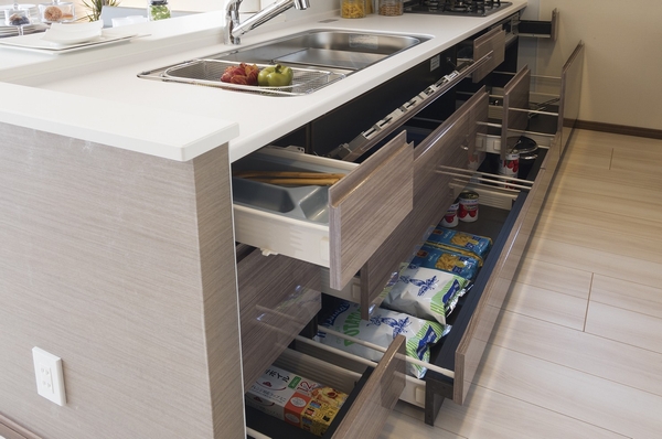 Kitchen lower receiving. Also it fits neat, such as large pot in a convenient sliding. Kitchen knife stand by taking advantage of dead space has been installed in the sink under a large.