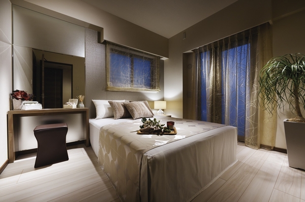 Other. In about 6 mat size, The main bedroom was prepared walk-in closet. There is a window on two sides, Has become a refreshing rooms wind enters (C type)