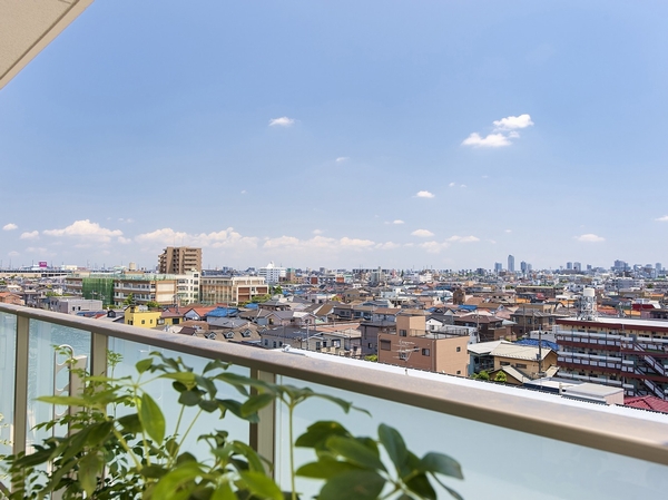 Other. View to the southeast direction (June 2013 than local 7 floor shooting). Such as headquarters and Municipal Shibaminami elementary school of "IBIZA, Inc." (about 150m) is visible in the residential area. It can be distant view also Mount Fuji on a clear day