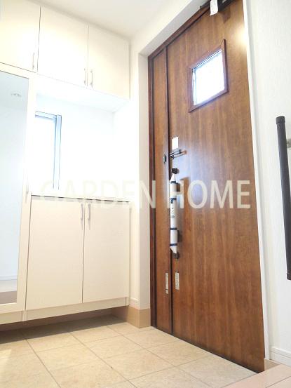 Rendering (introspection). It will be in the same specification photo