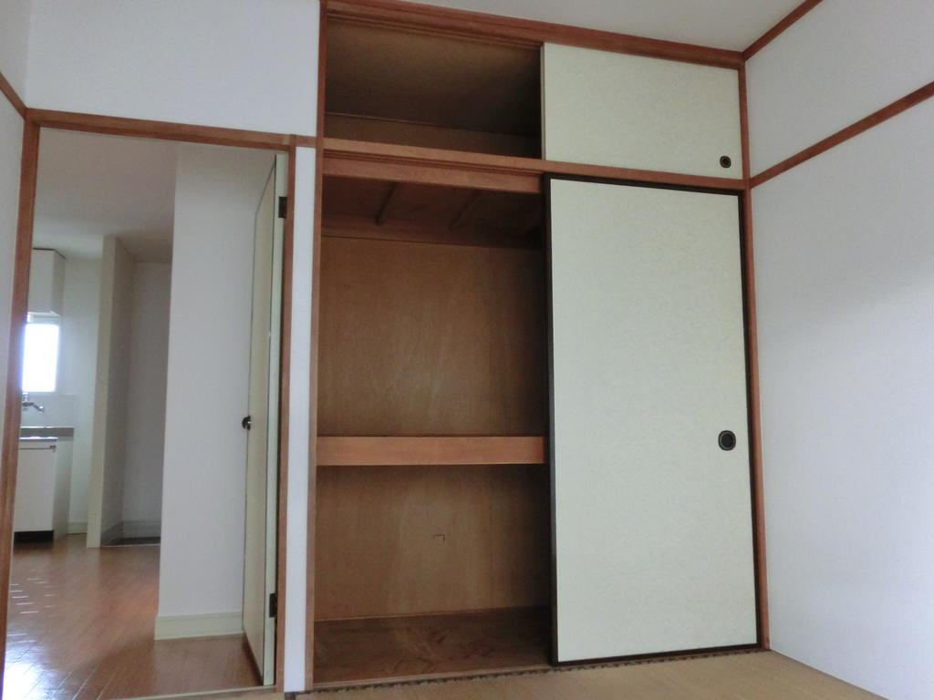 Receipt. Upper closet is also there to, There are storage capacity.